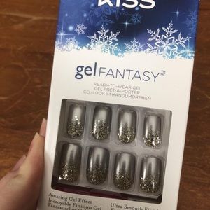 Fake nails